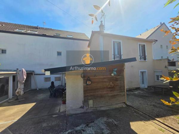 Vente                                                      Maison
                        
                     5 pièces                      96 m2                     à Villiers-le-Bel