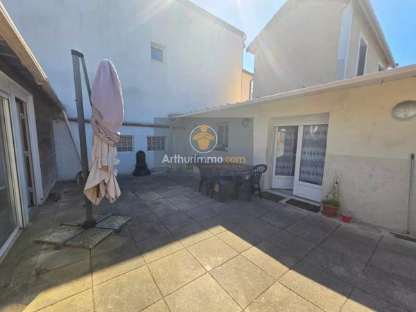 Vente                                                      Maison
                        
                     5 pièces                      96 m2                     à Villiers-le-Bel