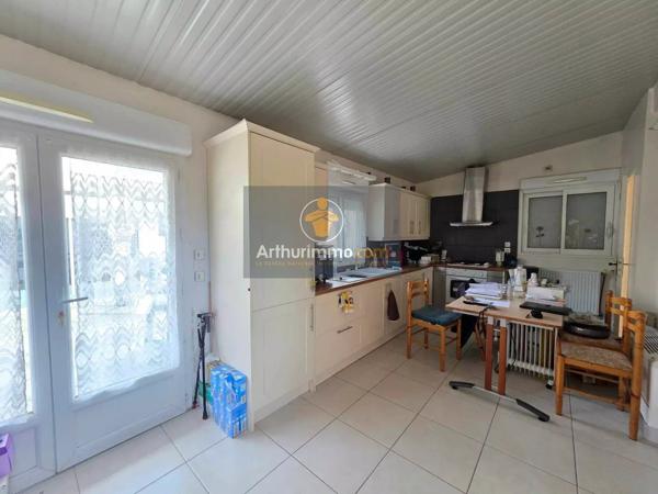 Vente                                                      Maison
                        
                     5 pièces                      96 m2                     à Villiers-le-Bel