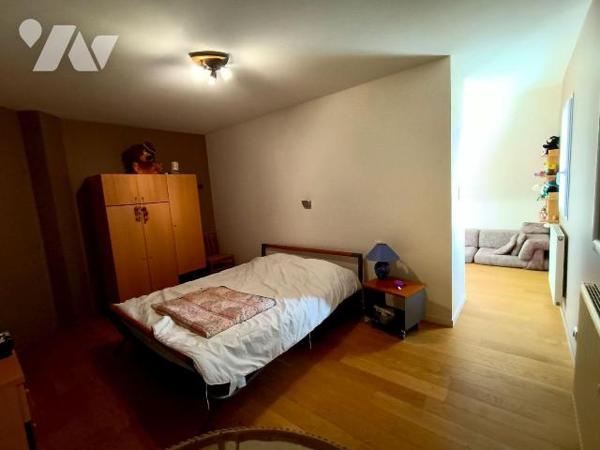 NOUVEAUTE - SEULEMENT CHEZ TRENTE CINQ NOTAIRES - dans un secteur calme et très recherché à 10 ...