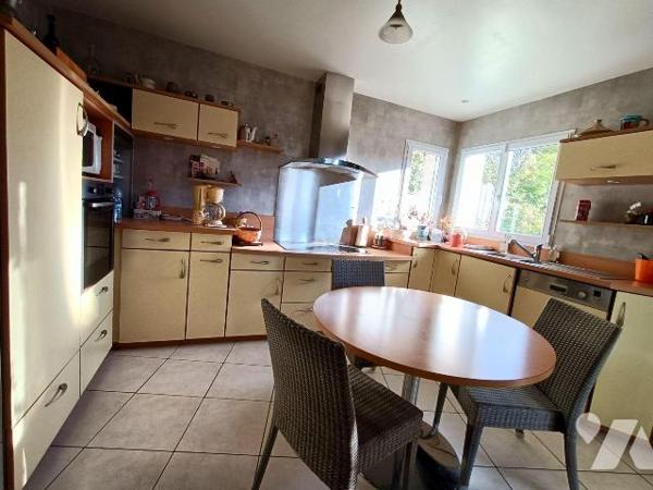 NOUVEAUTE - SEULEMENT CHEZ TRENTE CINQ NOTAIRES - dans un secteur calme et très recherché à 10 ...