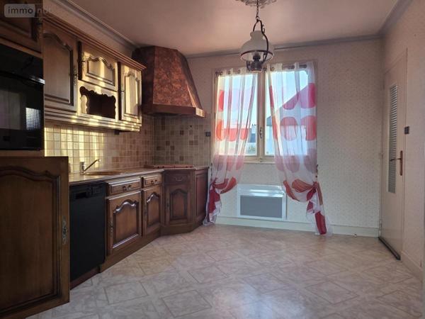 Maison à vendre à Château-Gontier-sur-Mayenne en Mayenne (53200), ref : 53073-1721