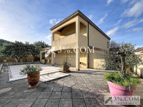 Maison 5 pièce(s) 3 chambre(s) 178 m²