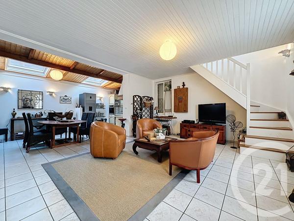 Maison à vendre  2 pièces - 86,92 m2 HOMBLEUX - 80