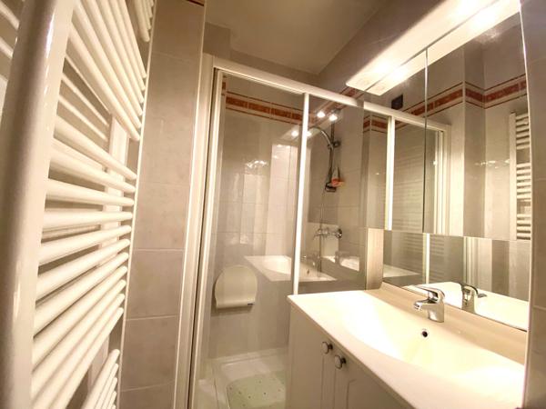 A VENDRE NANTES/PROCE APPARTEMENT BALCON/PARKING/CAVE