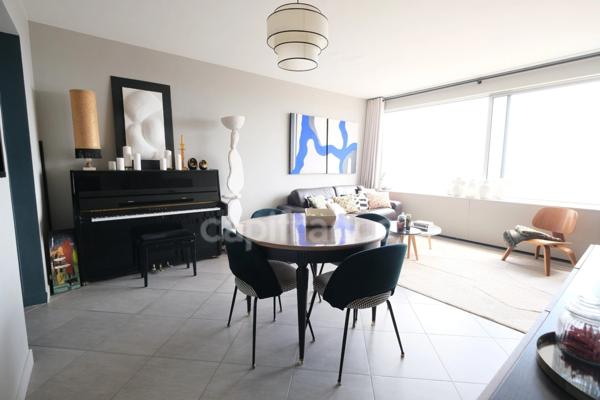 APPARTEMENT 2 PIECES ATYPIQUE – ETAGE ELEVE – PANORAMA EXCEPTIONNEL - PARKING