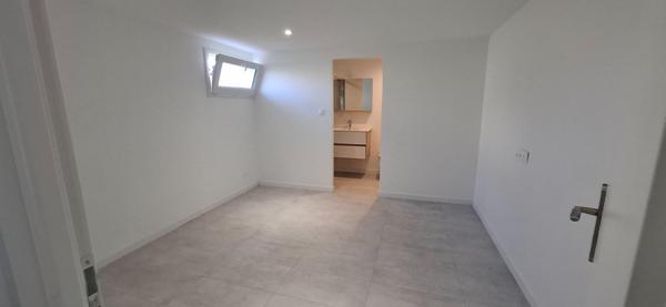 Maison Centre Village Saint Etienne Du Bois 5 pièce(s) 115 m2