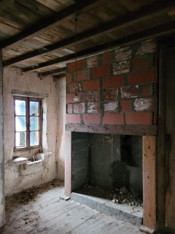 Maison à restaurer toiture refaite! Galapian