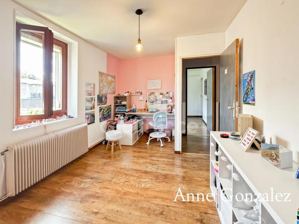 ORLEANS Centre, rue du faubourg Bannier à vendre  appartement T5 de 96m2 avec garage, au calme dans petite copropriété