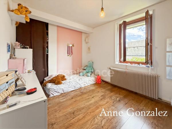 ORLEANS Centre, rue du faubourg Bannier à vendre  appartement T5 de 96m2 avec garage, au calme dans petite copropriété