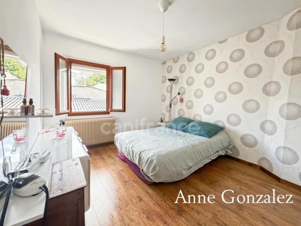 ORLEANS Centre, rue du faubourg Bannier à vendre  appartement T5 de 96m2 avec garage, au calme dans petite copropriété