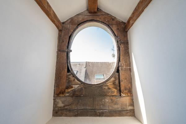 Maison
         15 pièces
        - 421 m² Exclusivité 749 000 € *