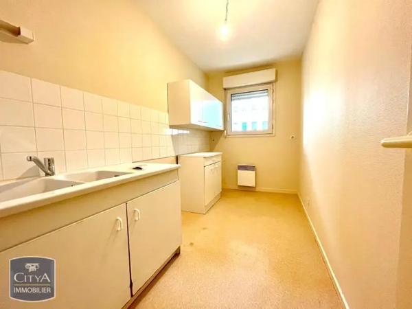 Appartement à louer 2 pièces 71.68m²