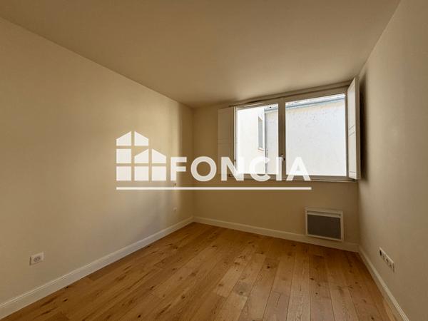 Location Appartement 3 pièces 70.96 m² - 9 RUE GALLOIS Blois 41000