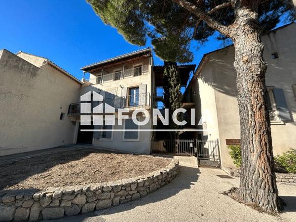 Location Appartement 3 pièces 65.2 m² - 2 TER RUE DES CARMELITES Uzes 30700