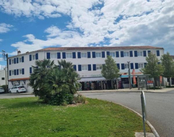 LA FAUTE SUR MER 85460 RARISSIME A 500 M DE LA PLAGE APPARTEMENT TYPE 2 / 1 CHAMBRE AVEC ACCES TERRASSE