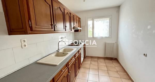À vendre Appartement 2 pièces 47 m² - Maurepas 78310