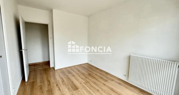 À vendre Appartement 2 pièces 47 m² - Maurepas 78310