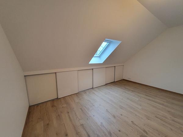 APPARTEMENT T4 NEUF - 1er ETAGE - PROCHE CENTRES DE CONTRES