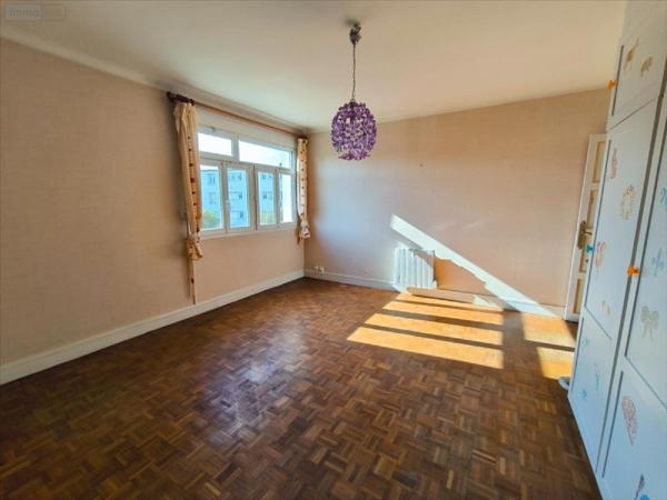 Appartement à vendre à Louviers dans l'Eure (27400), ref : 27082-1063338