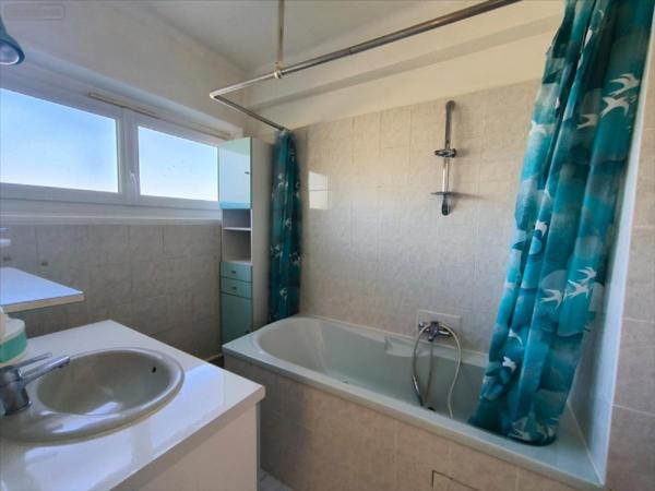 Appartement à vendre à Louviers dans l'Eure (27400), ref : 27082-1063338