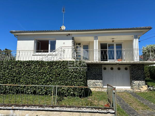 VILLEDIEU SU INDRE - Proche centre - Maison de type 4 - Ssol - jardin -terrasse