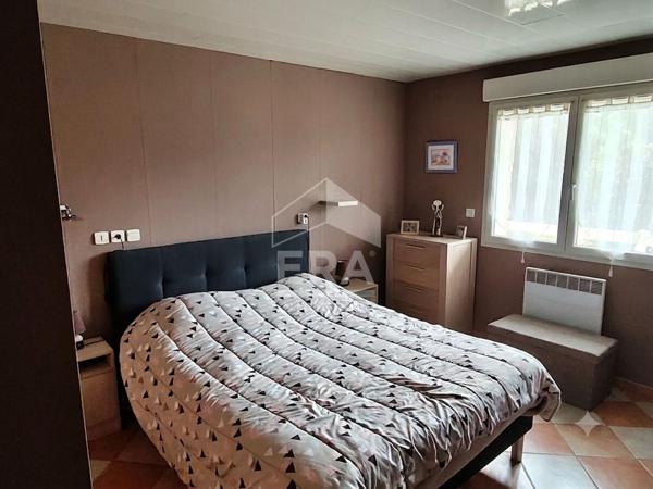 Maison Menesplet 6 pièce(s) 124 m2