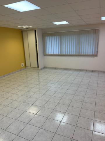 Changé (72560) CHANGE - LOCAL D'ACTIVITE