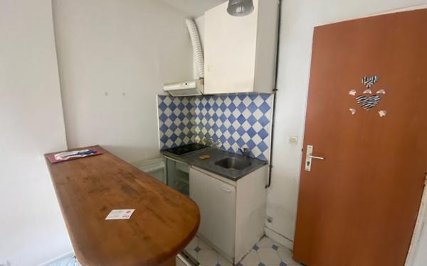 Appartement à vendre    2 pièces • 26,62 m2 Paris 10