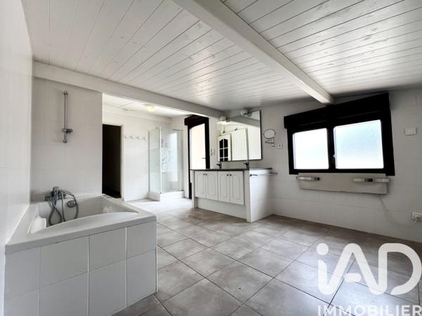 Maison à vendre 6 pièces 191 m² Merville