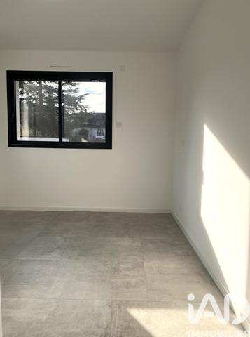 Maison à vendre 6 pièces 142 m² Mûrs-Erigné