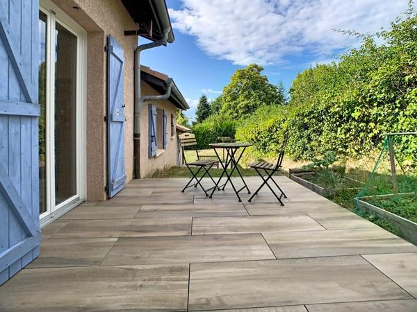 MAISON – INDIVIDUELLE – PISCINE – 136 m² – 69380 – CHASSELAY