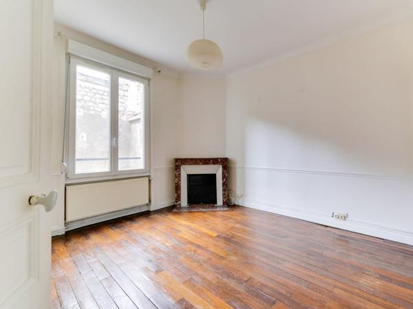 Appartement + annexe + annexe