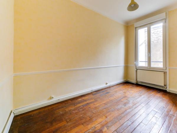 Appartement + annexe + annexe