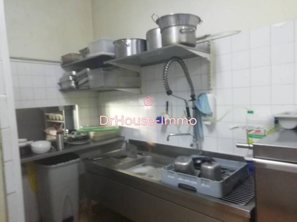 Commerce à vendre 7 pièces de 150 m²