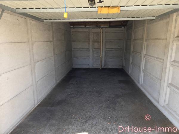 Parking / Box à vendre de 14 m²