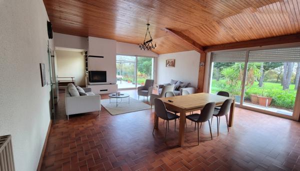 Maison à vendre 13 pièces de 275 m²