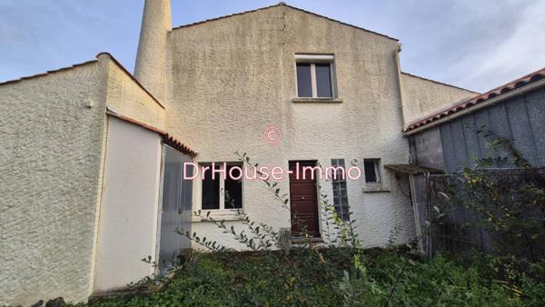 Maison à vendre 13 pièces de 275 m²