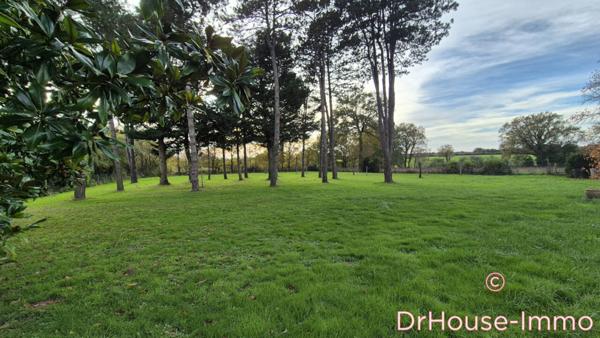 Maison à vendre 13 pièces de 275 m²