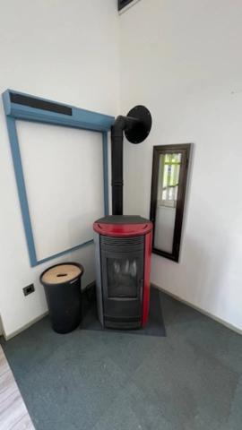 Vente                                                      Local commercial
                        
                                         300 m2                     à Bertrichamps