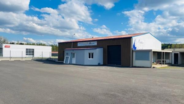 Vente                                                      Local commercial
                        
                                         300 m2                     à Bertrichamps