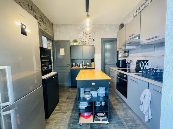 Maison rénovée avec jardin – Quartier de la Gare (Saintes 17) Saintes (17100)