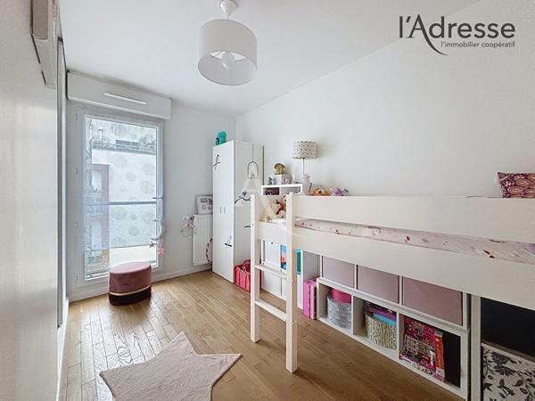 Rueil-Malmaison - Appartement 4 pièces de 86 m² avec terrasse - parking