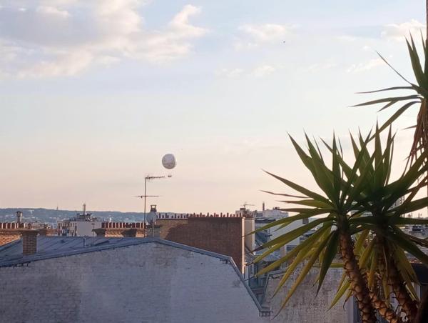 A louer PARIS 15 NORD  grand F4  traversant étage élevé balcon