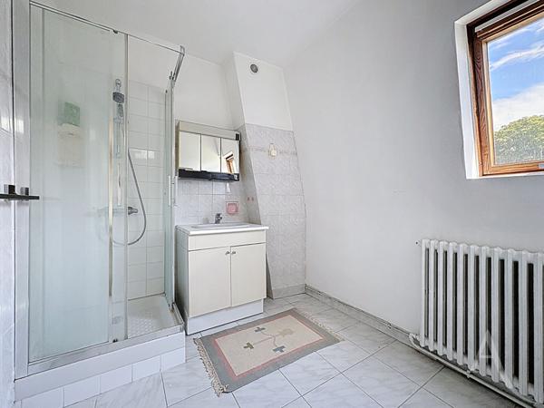 Maison de maître - 6 chambres - Jardin - Garage - Mantes-la-Jolie