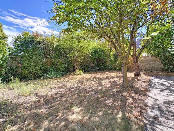 Maison de maître - 6 chambres - Jardin - Garage - Mantes-la-Jolie