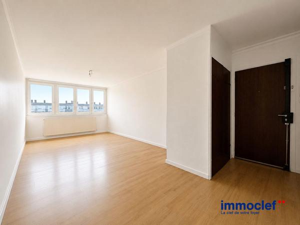 Vente Appartement 63m 2 - 2 chambre(s) - La Madeleine, • Réf. VA1989