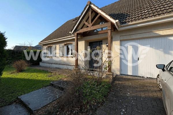 Maison à vendre 7 pièces de 155 m² à Vauréal Autres biens correspondant à votre recherche Autres biens de l'agent