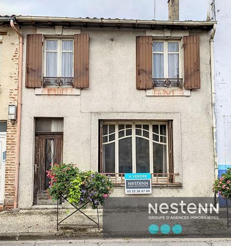 A VENDRE - Maison à Penne-d'Agenais, 3 chambres, cour et jardin privatif