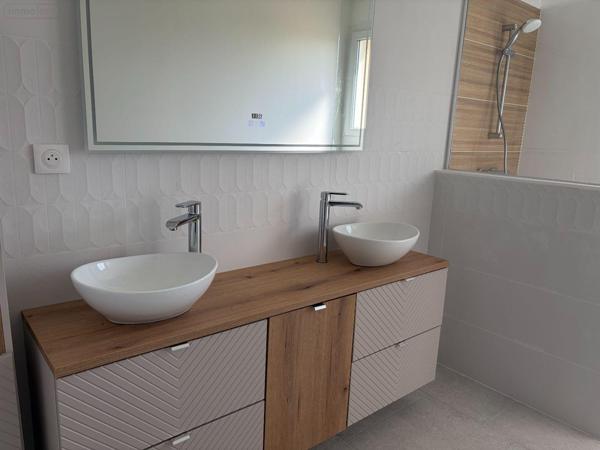 Maison à louer à Châtillon-en-Dunois dans l'Eure-et-Loir (28290), ref : JR/984